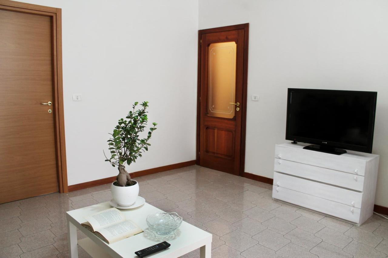 B&B Civico585 Черкола Екстер'єр фото